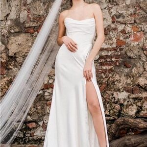 Anthropologie Watters Orlie size 2